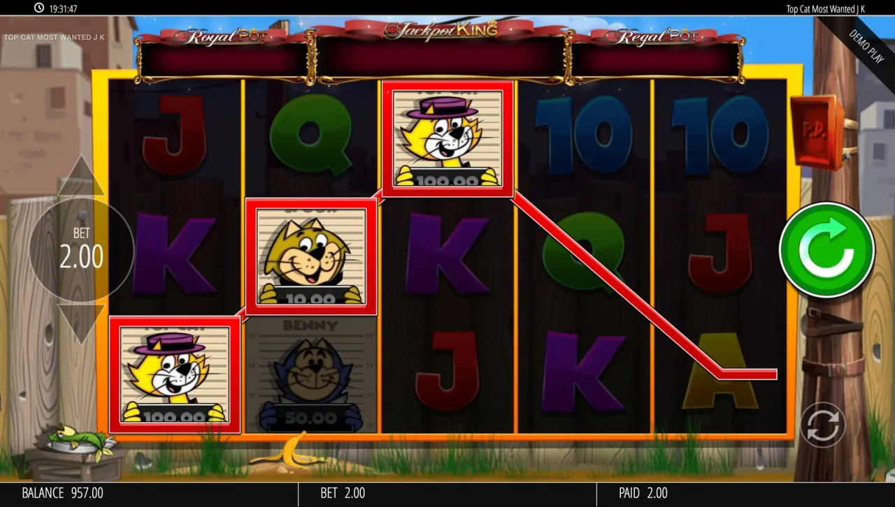 Two Top Cat mugshots at 100.00, the top value on the reels