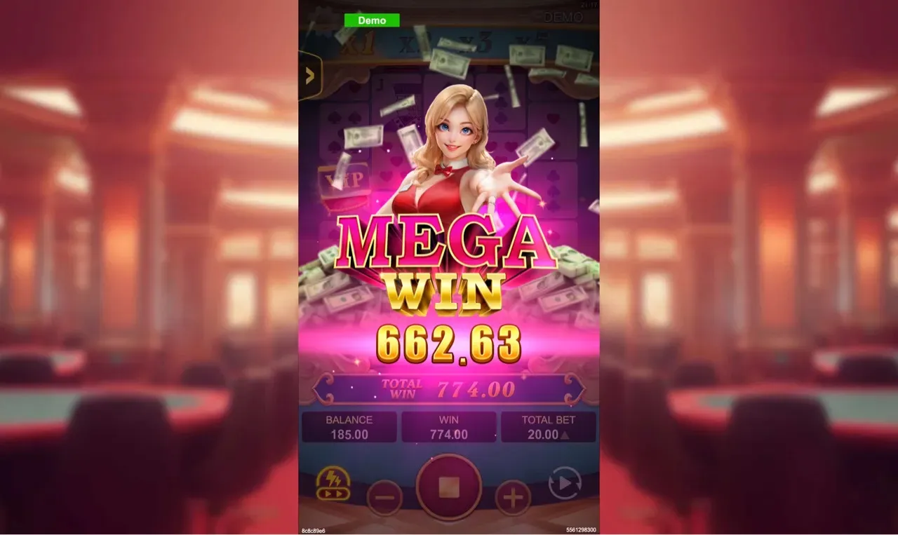 MEGA WIN banner showing 774 credits total bonus payout
